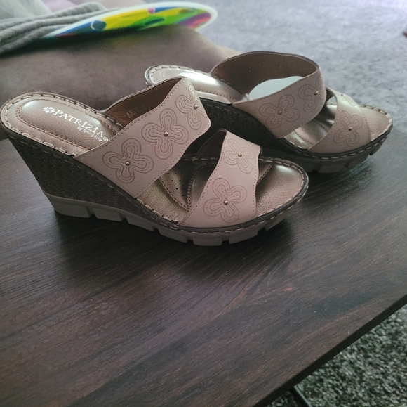 Wedge shoes - Picture 2 of 4